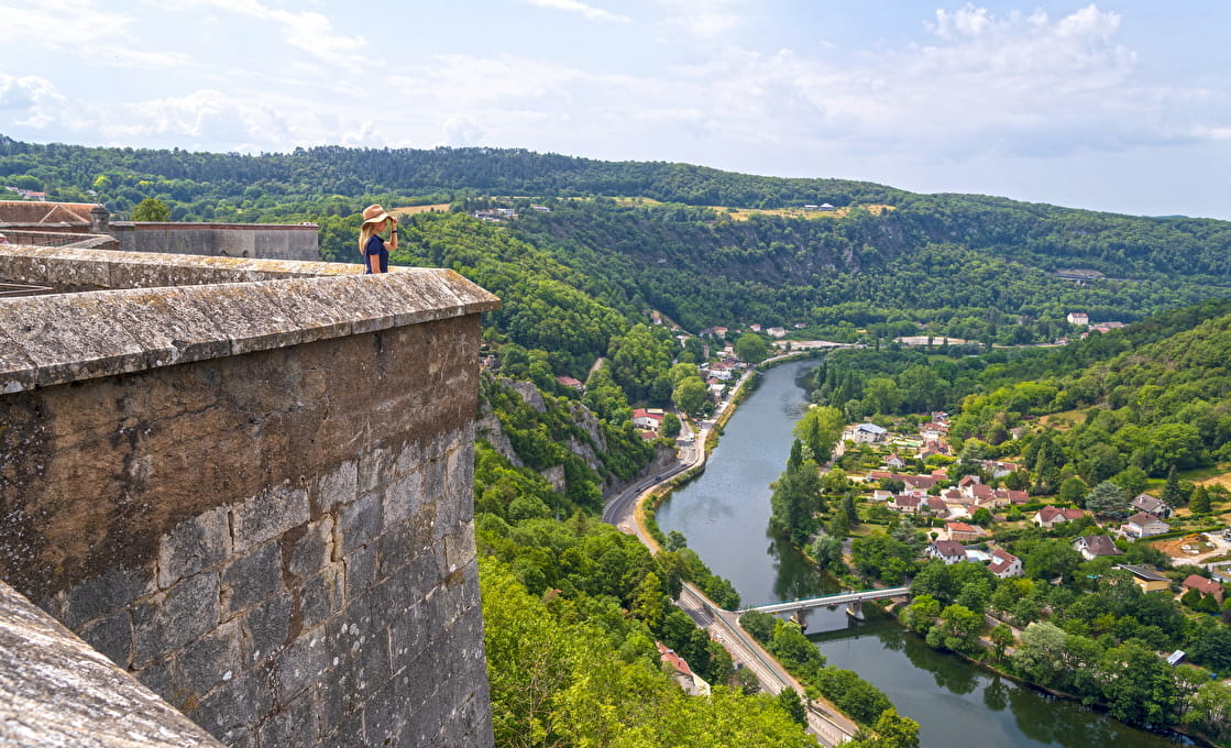 Call girl in Besançon