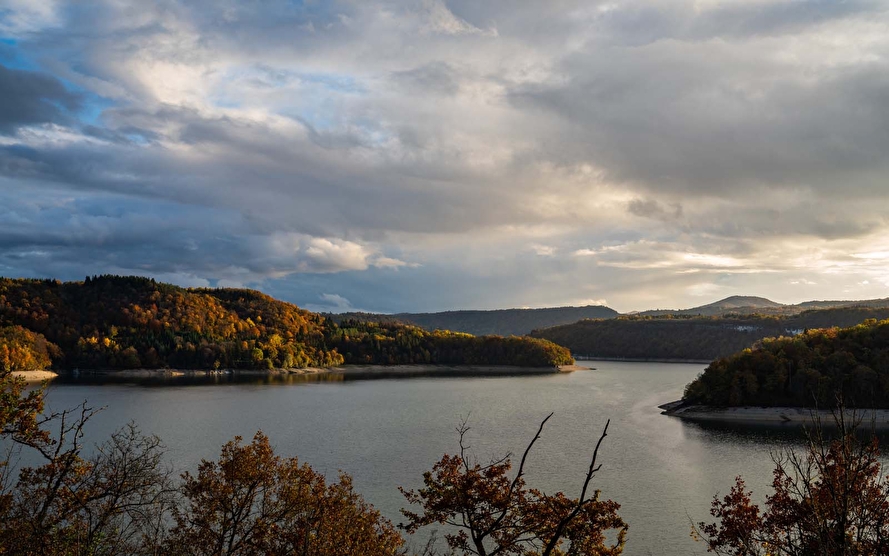 Le Lac De Vouglans : Immense Et Splendide | Montagnes Du Jura