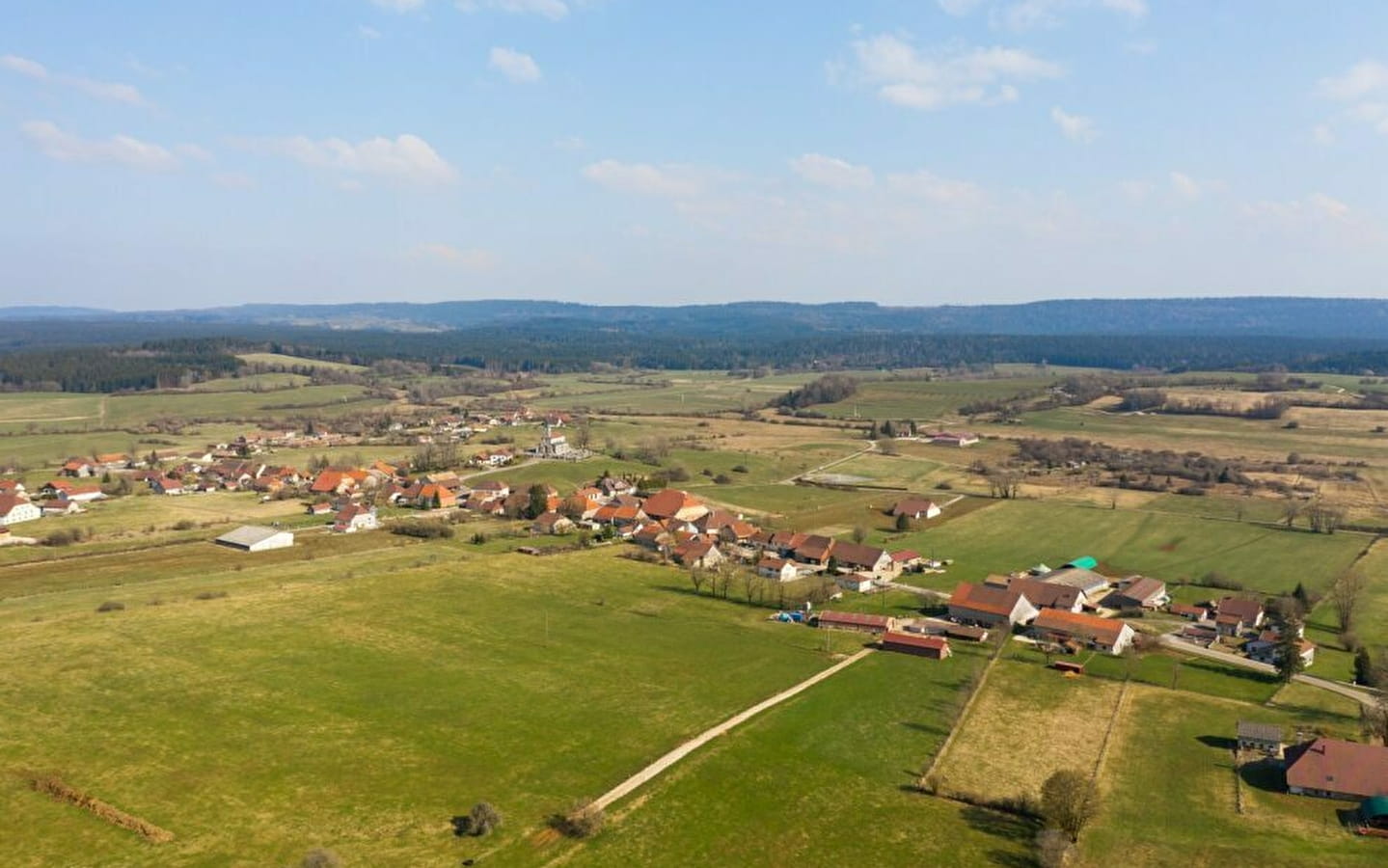 Visite de fruitières à Comté du massif jurassien