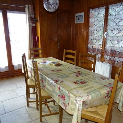 Chalet le Dahut (6 personnes + Clic-clac)