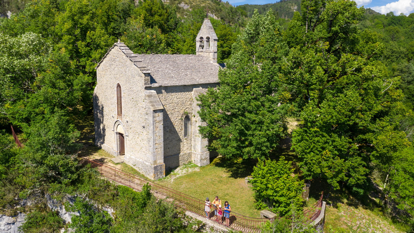 Aventure Jeux – Le Secret de la Roche Bleue | Montagnes du ...