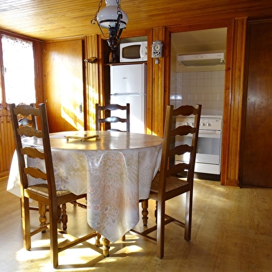 Chalet le Dahut (4 personnes + lit suplémentaire)