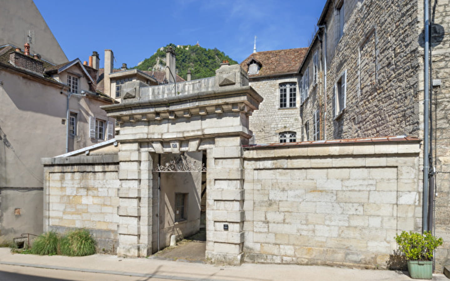 Le patrimoine du Bourg-Dessous de Salins-les-Bains