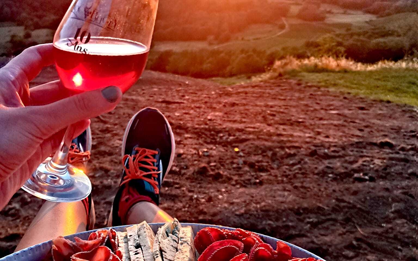 Vaingabond - Balade dans les vignes et apéro sunset