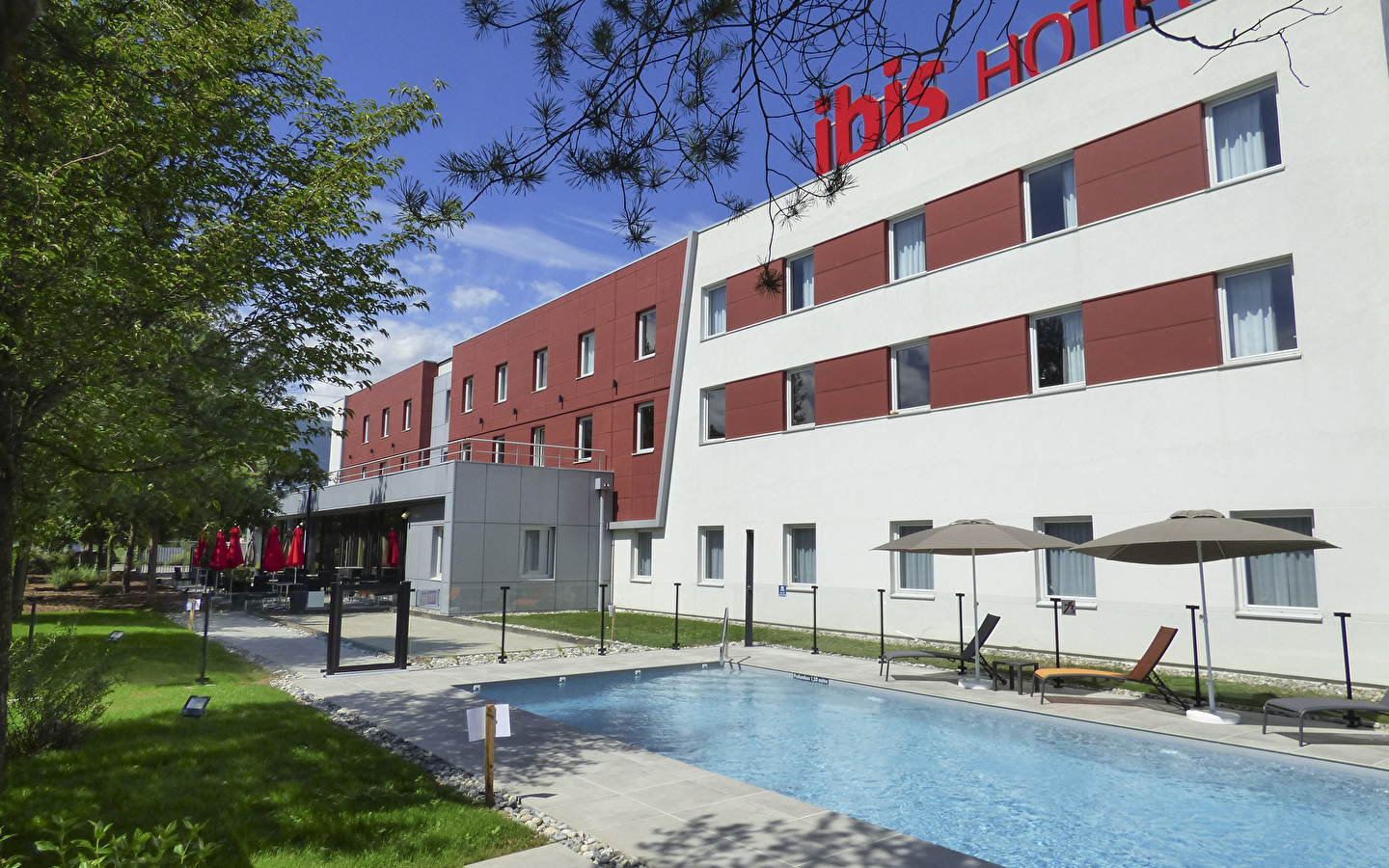 Ibis Saint Genis Pouilly Genève